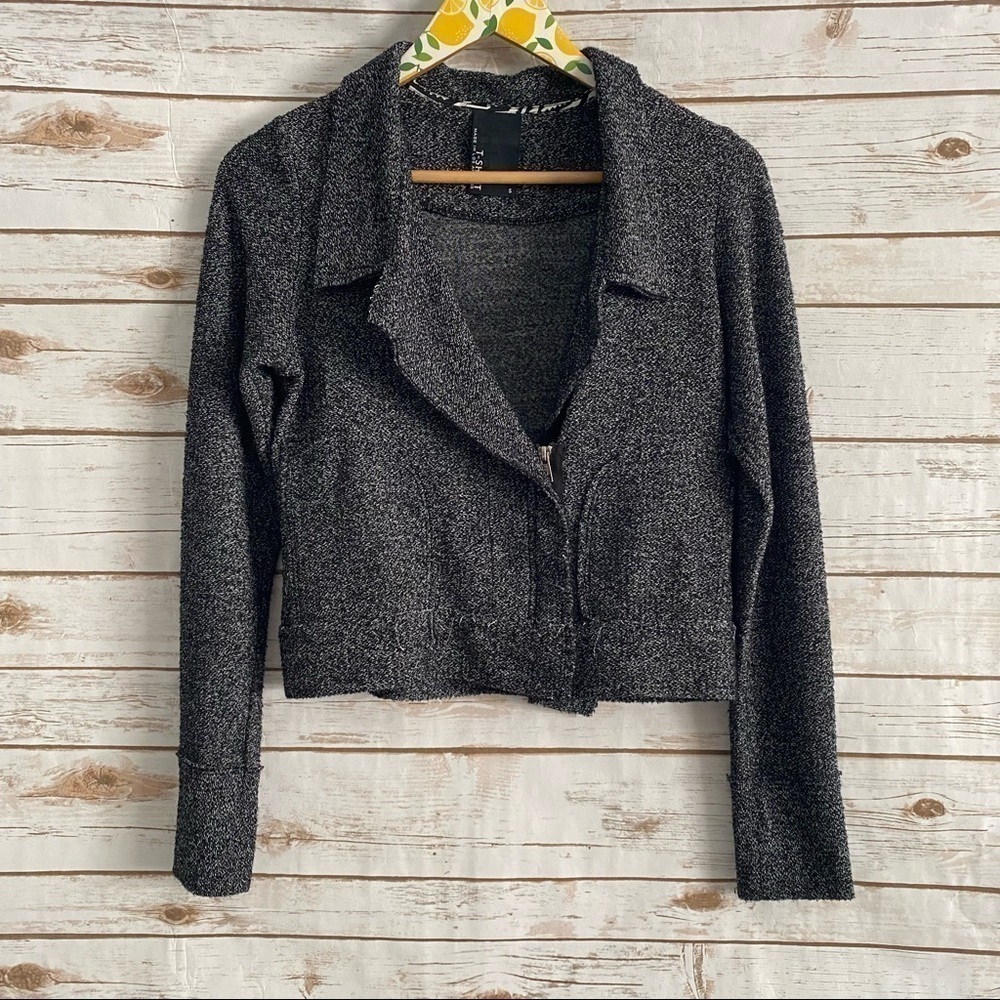 Dolan T-Shirt Women's Black Cropped Jacket Size Small